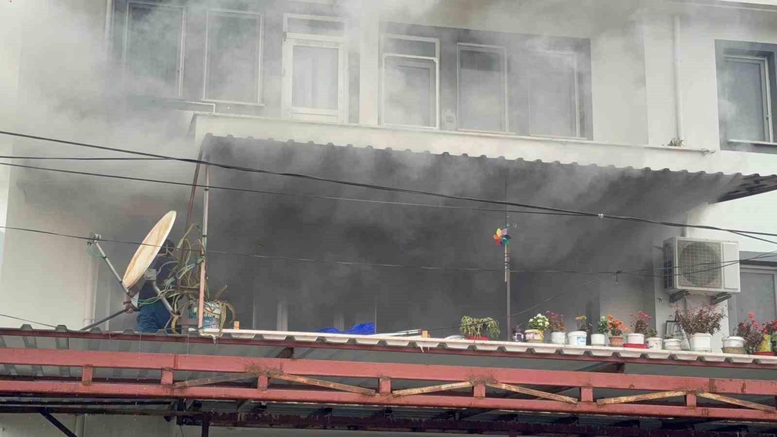 Fethiye’de ev yangını
