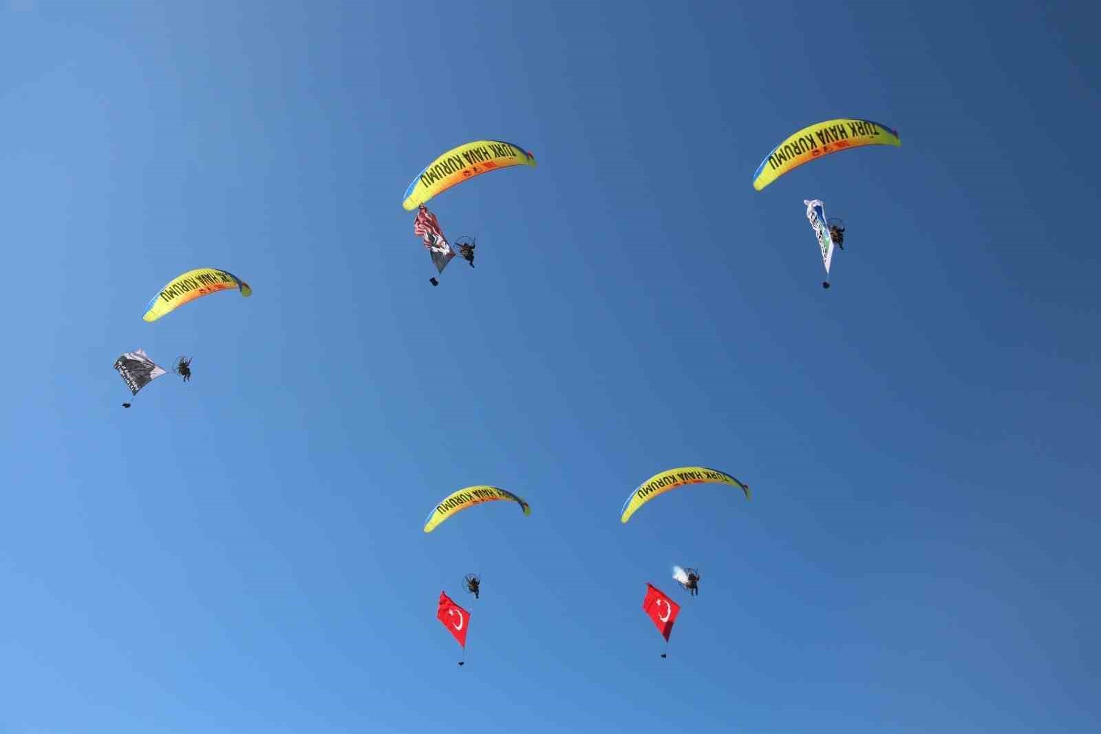 Fethiye’de Şehit Fethi Bey, 112. Şehadet Yılı’nda anıldı
Fethiye’de Şehit Fethi Bey, 112. Şehadet Yılı’nda anıldı