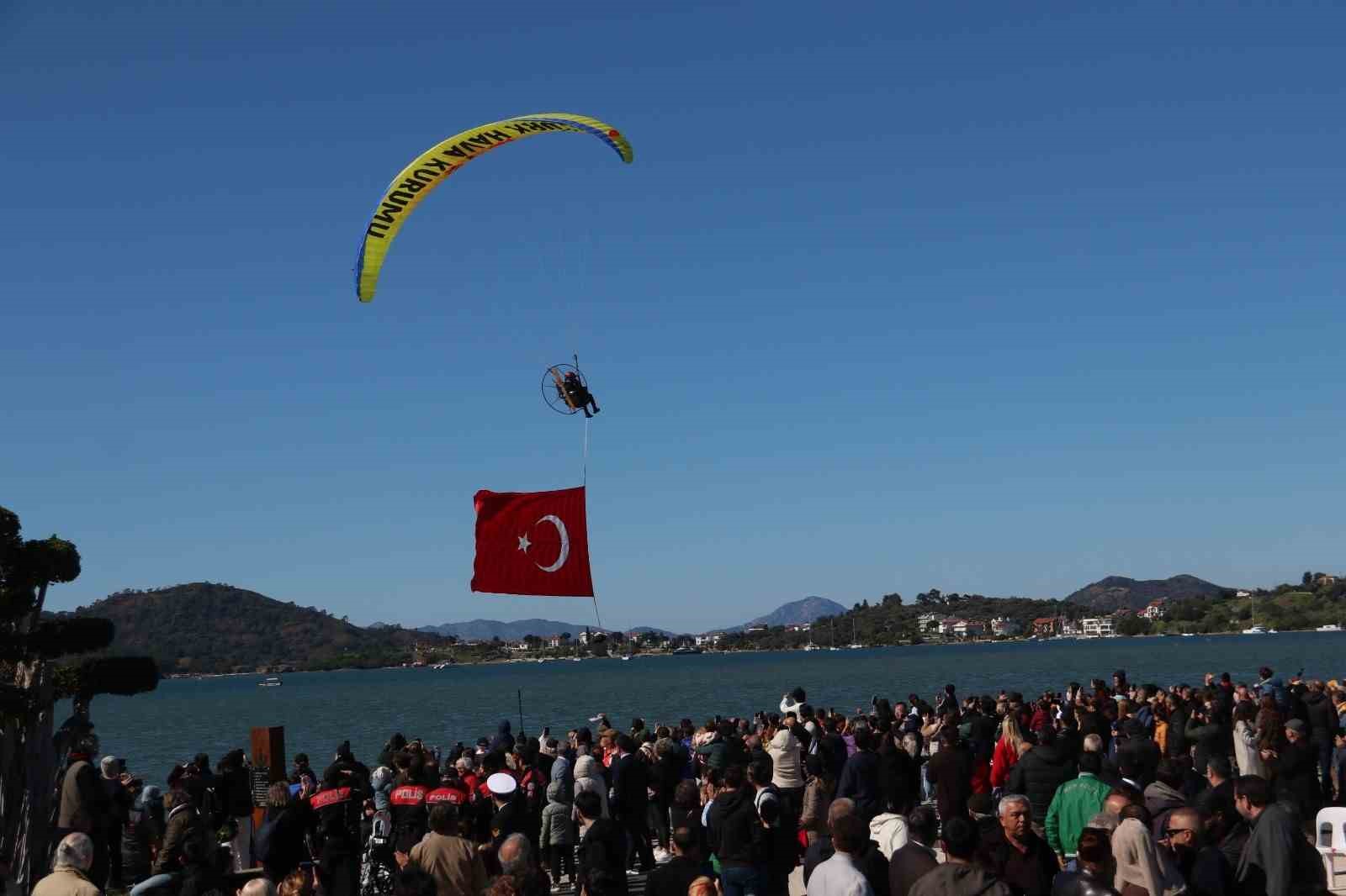 Fethiye’de Şehit Fethi Bey, 112. Şehadet Yılı’nda anıldı
Fethiye’de Şehit Fethi Bey, 112. Şehadet Yılı’nda anıldı