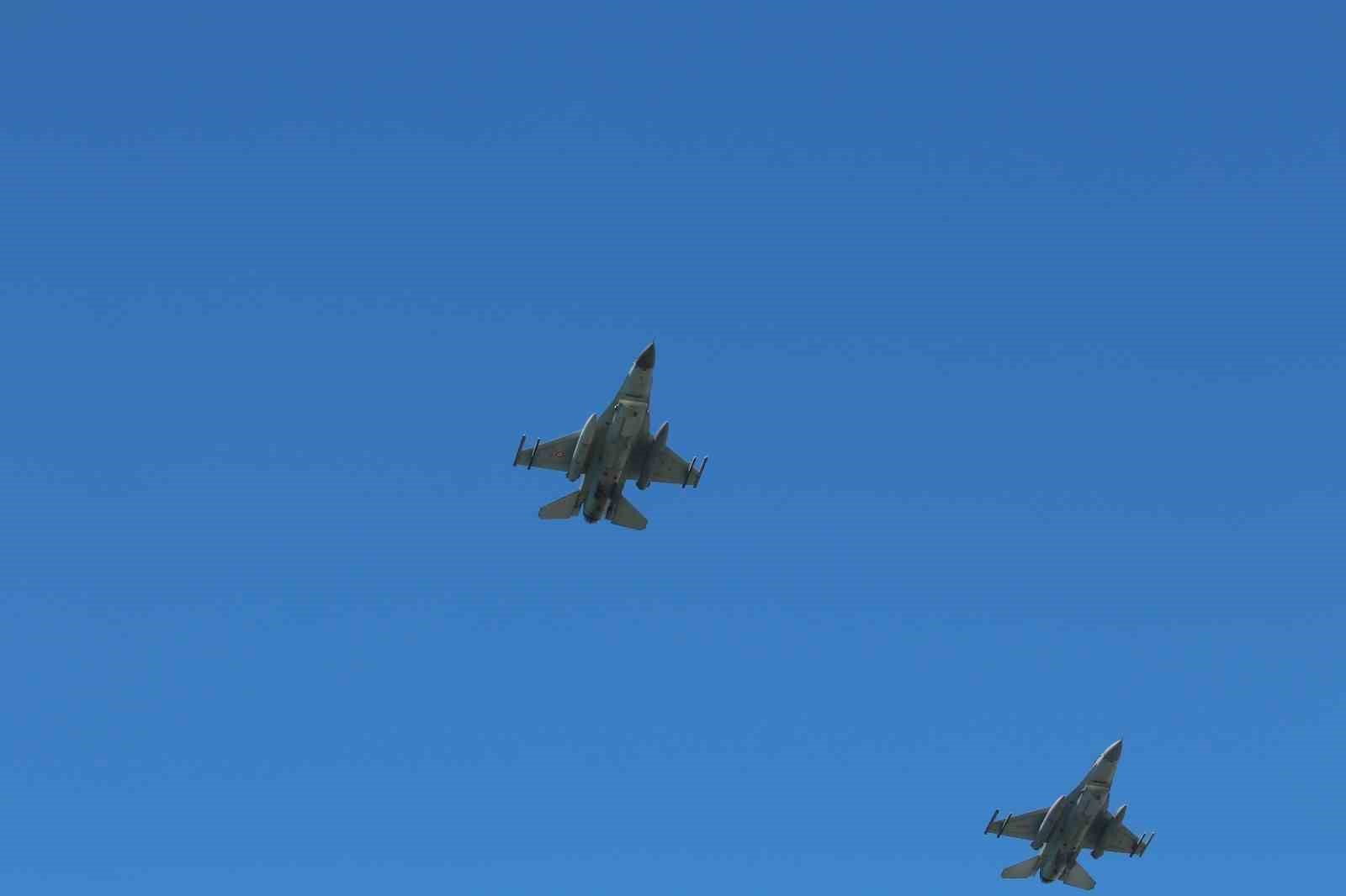 Fethiye’de Şehit Fethi Bey, 112. Şehadet Yılı’nda anıldı
Fethiye’de Şehit Fethi Bey, 112. Şehadet Yılı’nda anıldı