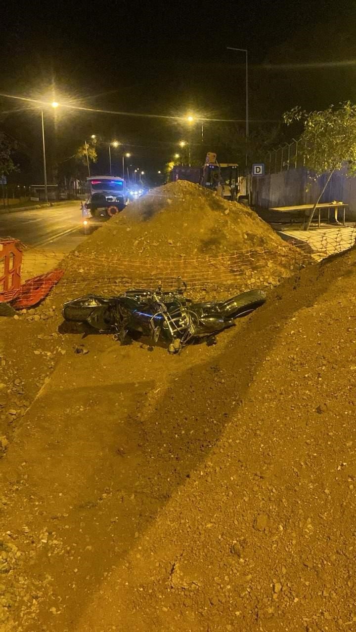 Fethiye’deki kazada ağır yaralanan motosiklet sürücüsü kurtarılamadı
