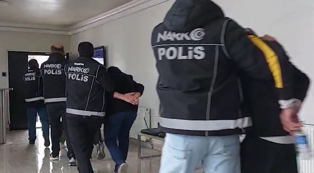 FETÖ’den ceza alan avukat uyuşturucu sevkiyatında yakalandı
