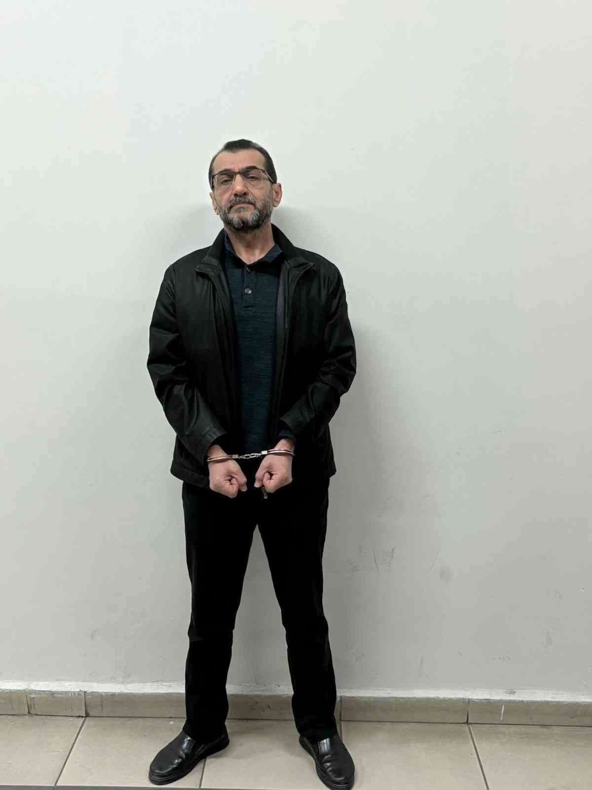 FETÖ’nün kritik ismi İstanbul’da yakalandı

