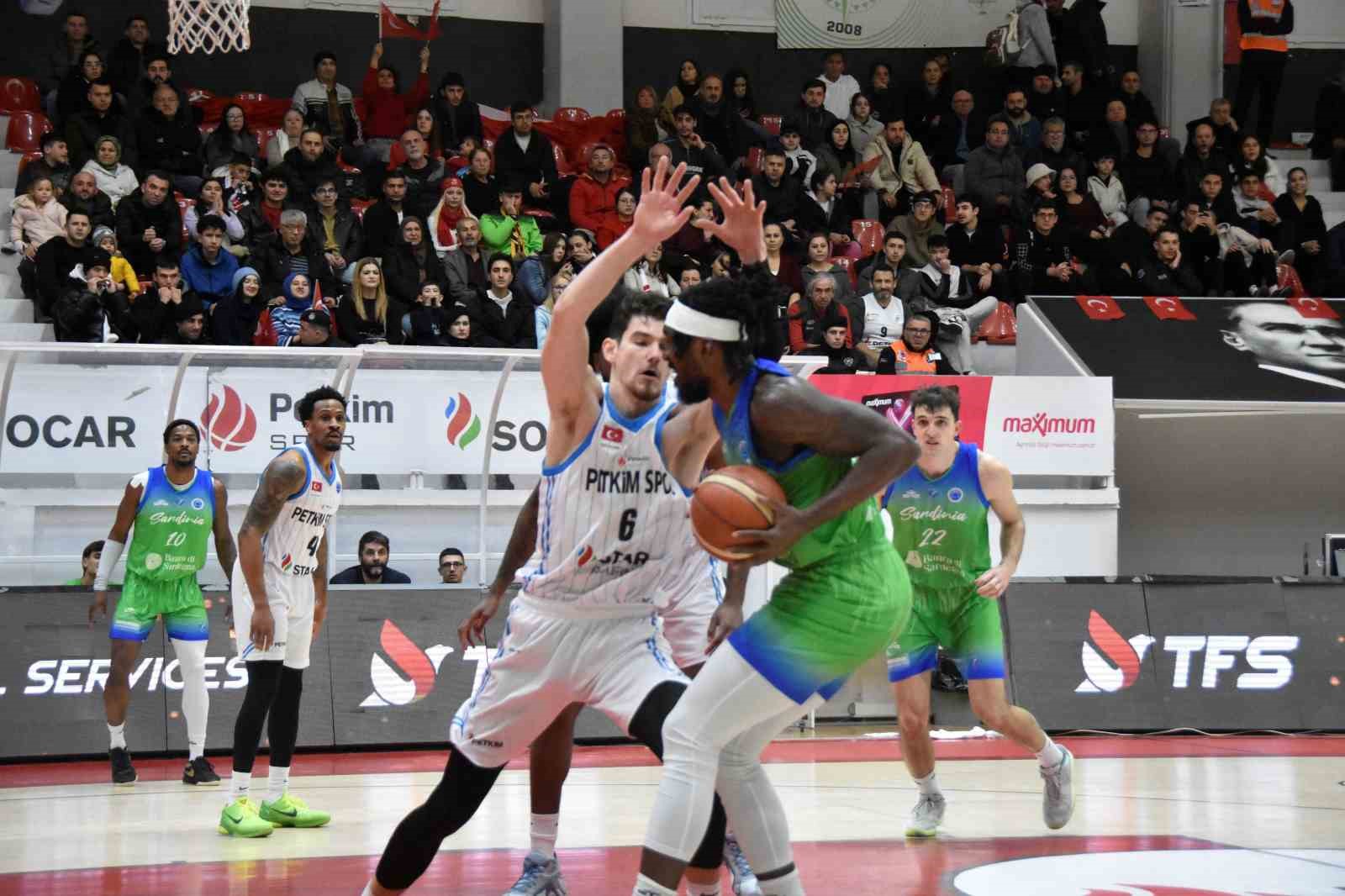FIBA Avrupa Kupası: Aliağa Petkimspor: 82 - Dinamo BDS Sassari: 70
