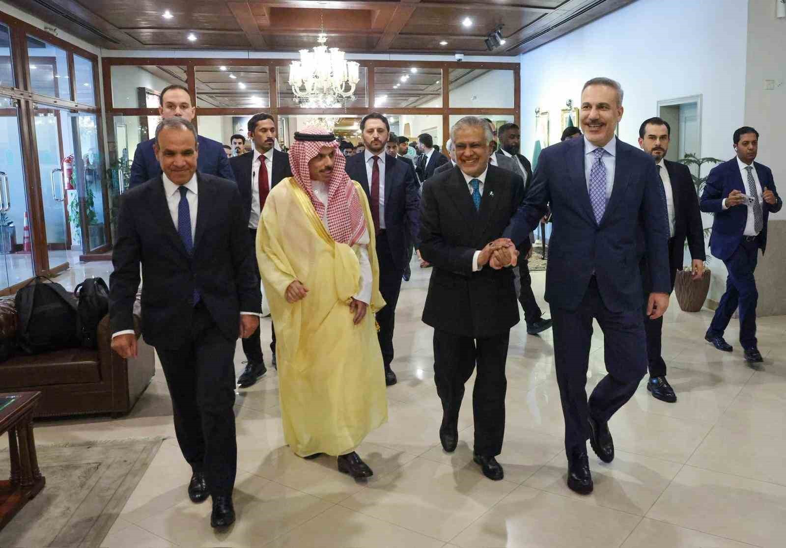 Fidan, Türkiye-Mısır-Pakistan-Suudi Arabistan Dışişleri Bakanları Toplantısı’na katıldı
