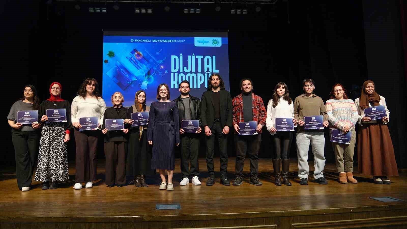 Fikirler üretime, emekler başarıya dönüştü: Dijital Kampüs’te yetişen 235 genç sertifikalarını aldı
