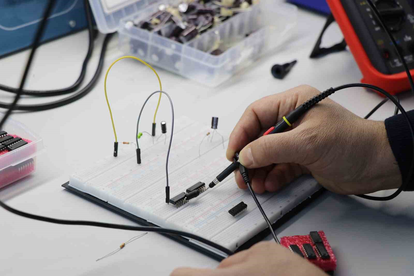 Filmler gerçeğe dönüştü, bu teknoloji ile hayvanlar insanlarla konuşabilecek
