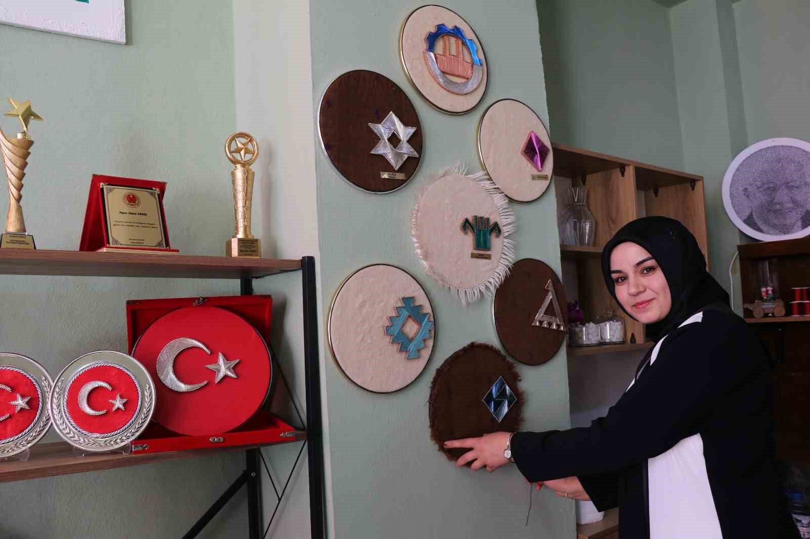 Filografi sanatçısı Elanur Akkuş hayaline kavuştu, kendi atölyesini açtı
