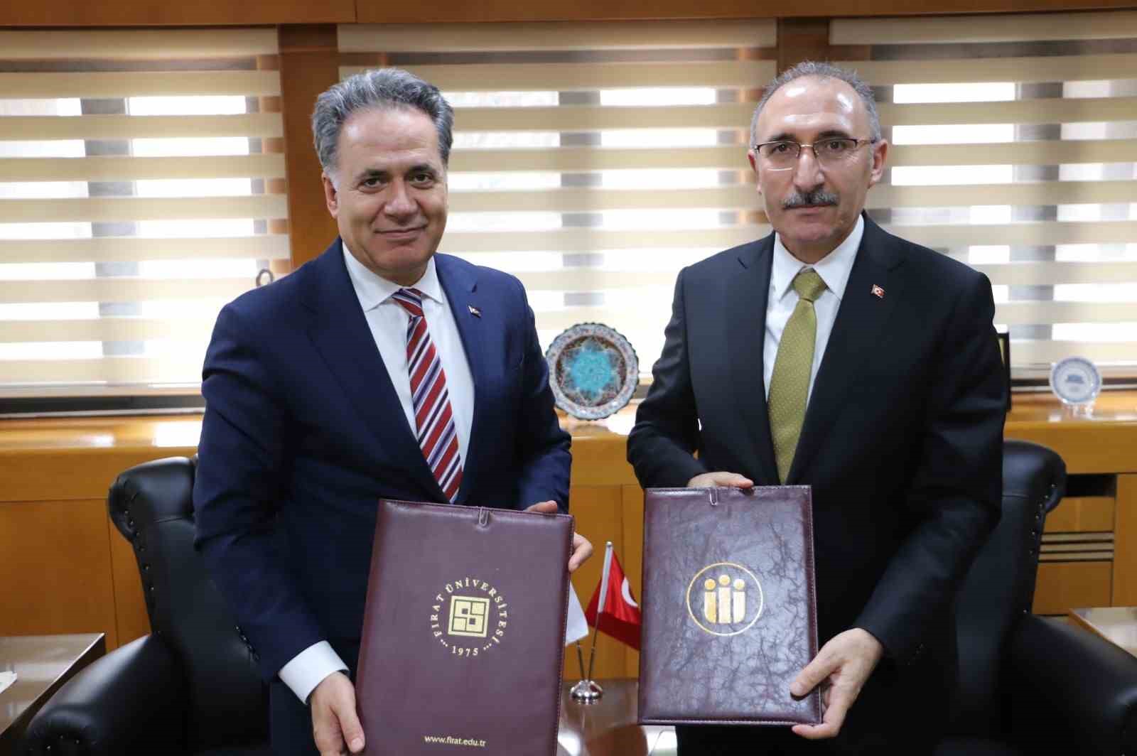 Fırat ile İnönü Üniversitesi arasında iş birliği protokolü
