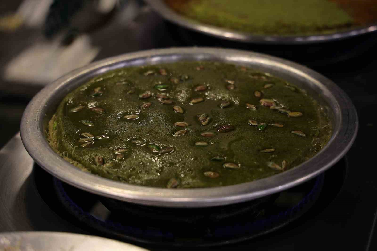 Fıstık ezmeli künefe yok satıyor
