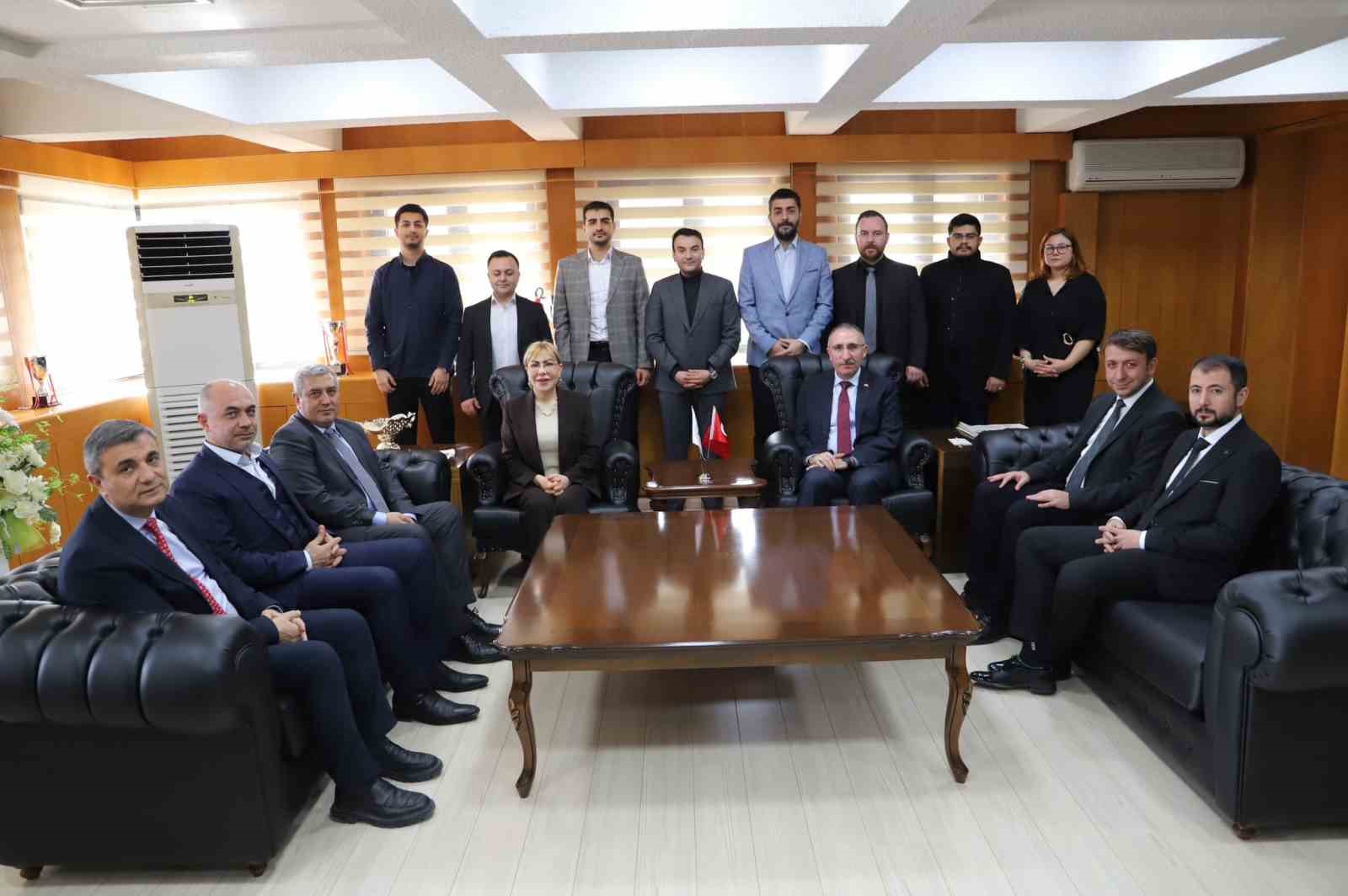 FÜ ile SEZA Çimento arasında protokol
