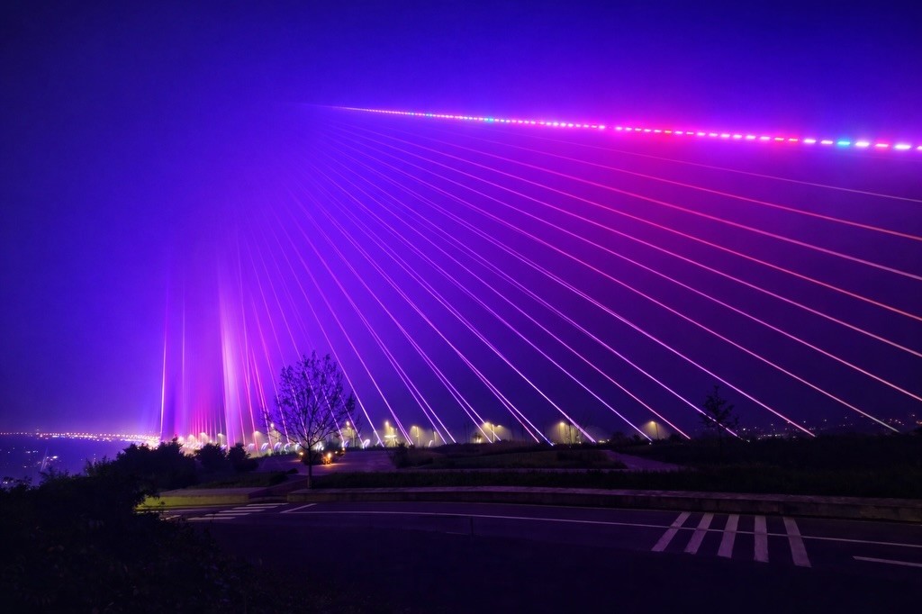 Galata Kulesi’ne "Kanserde Erken Teşhis Hayat Kurtarır" mesajı yansıtıldı
