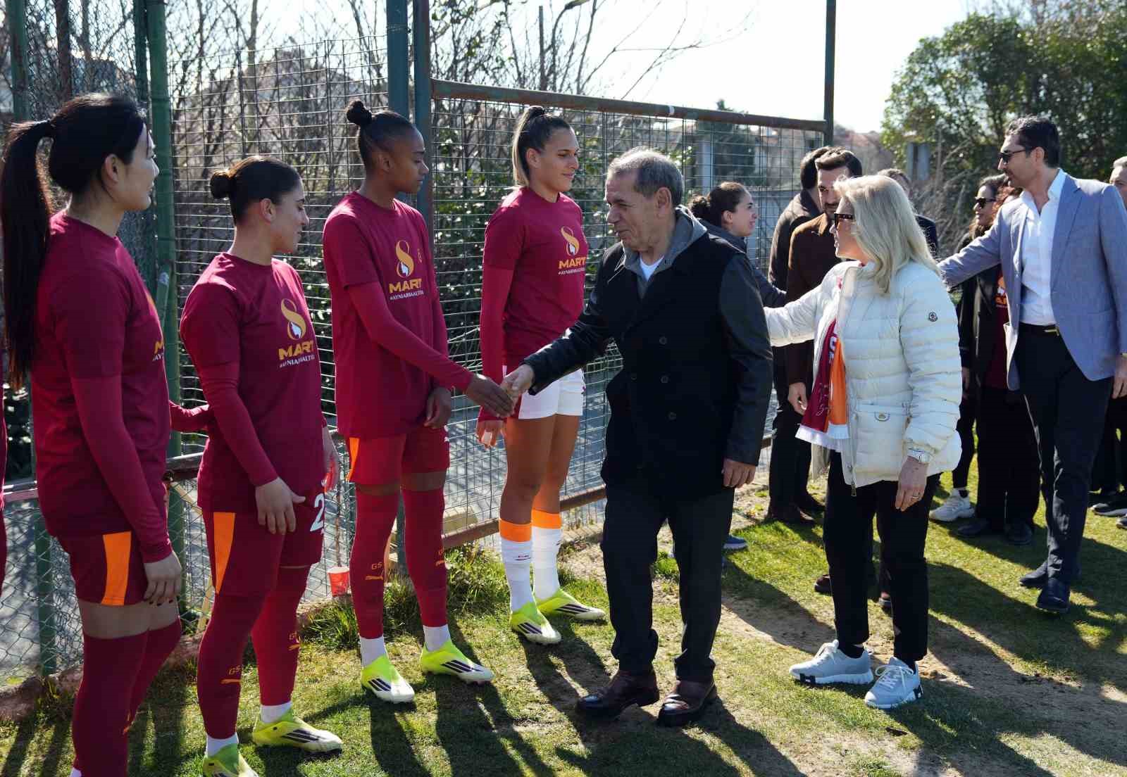 Galatasaray, 8 Mart Dünya Emekçi Kadınlar Günü etkinliği düzenledi
