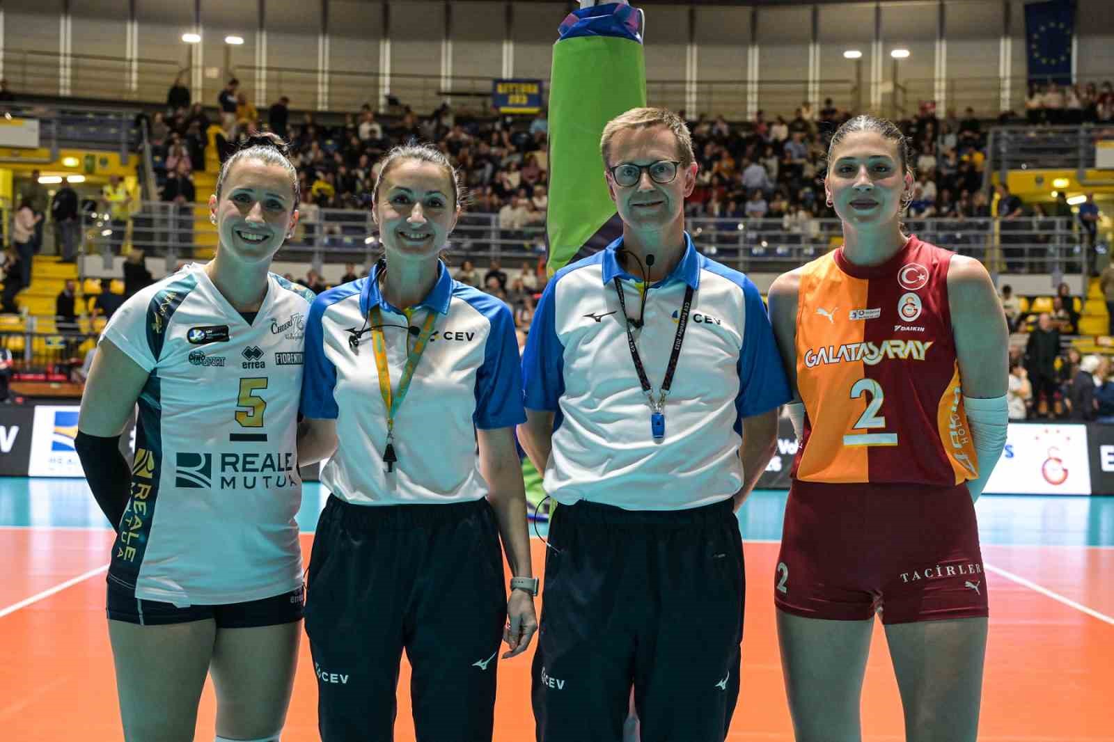 Galatasaray avantajı kaptı
