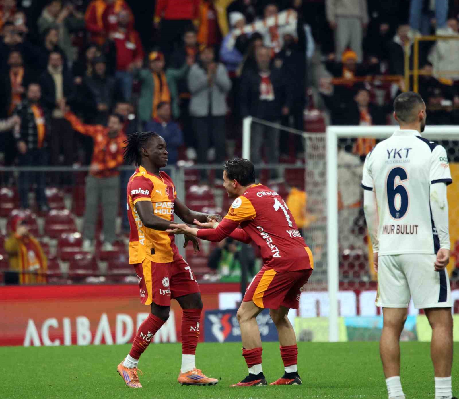 Galatasaray, Başakşehir’e karşı ligdeki son 8 maçı kazandı
