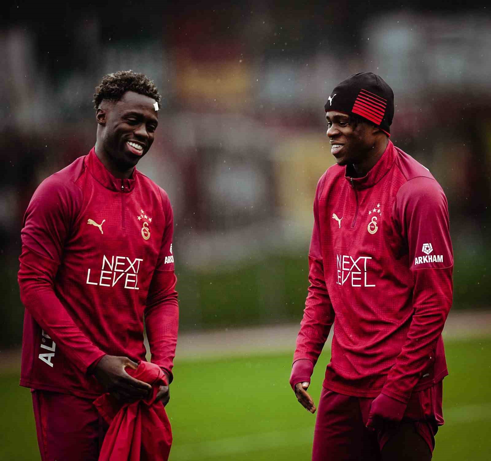 Galatasaray, Eyüpspor maçı hazırlıklarını tamamladı
