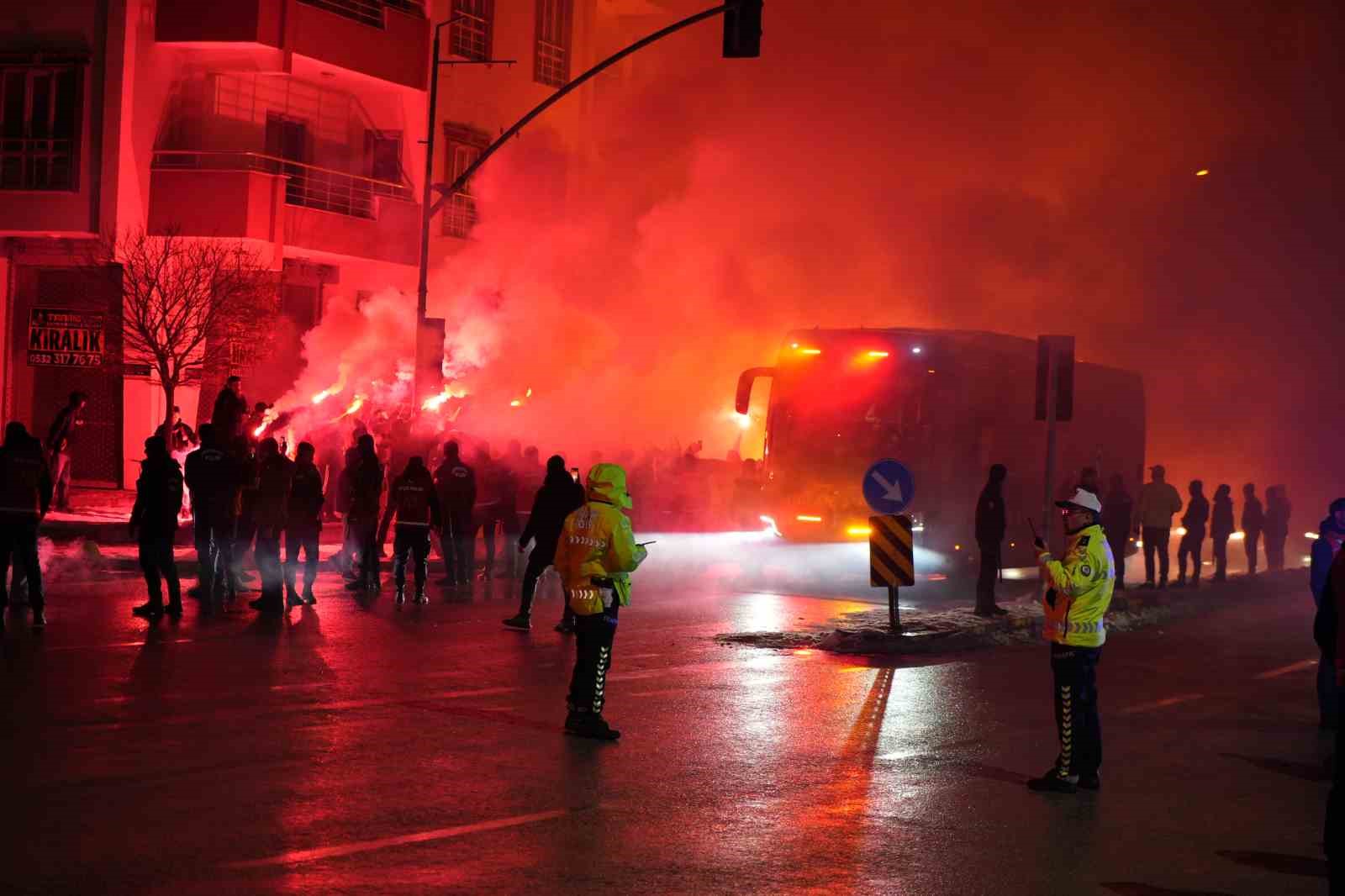 Galatasaray, Gaziantep’te

