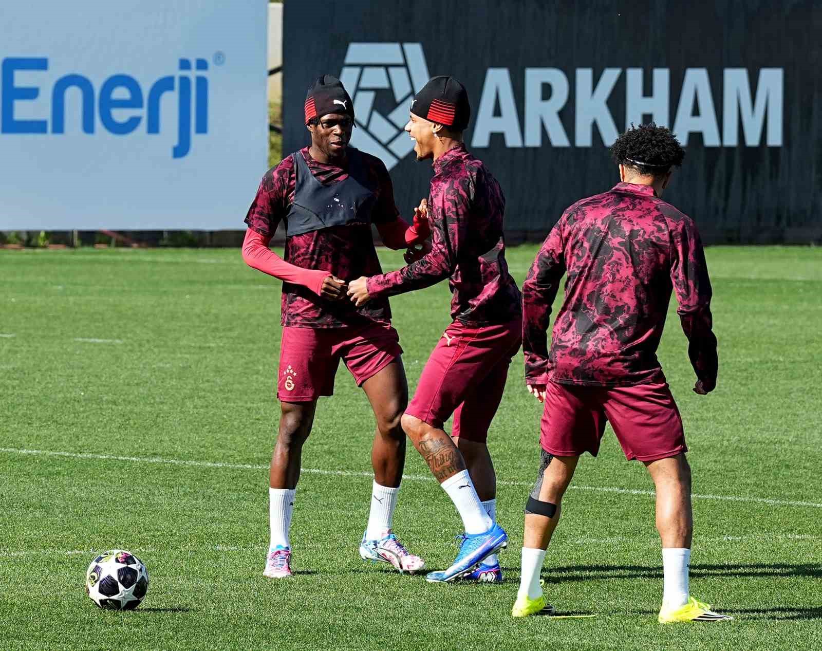 Galatasaray, Juventus maçı hazırlıklarını tamamladı
