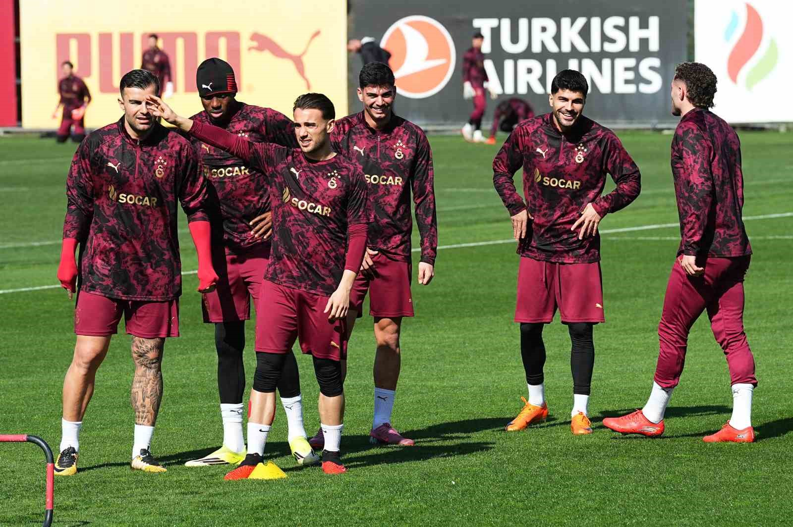 Galatasaray, Juventus maçı hazırlıklarını tamamladı
