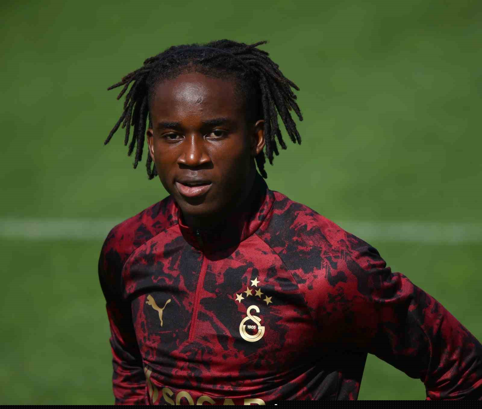 Galatasaray, Liverpool maçı hazırlıklarını tamamladı
