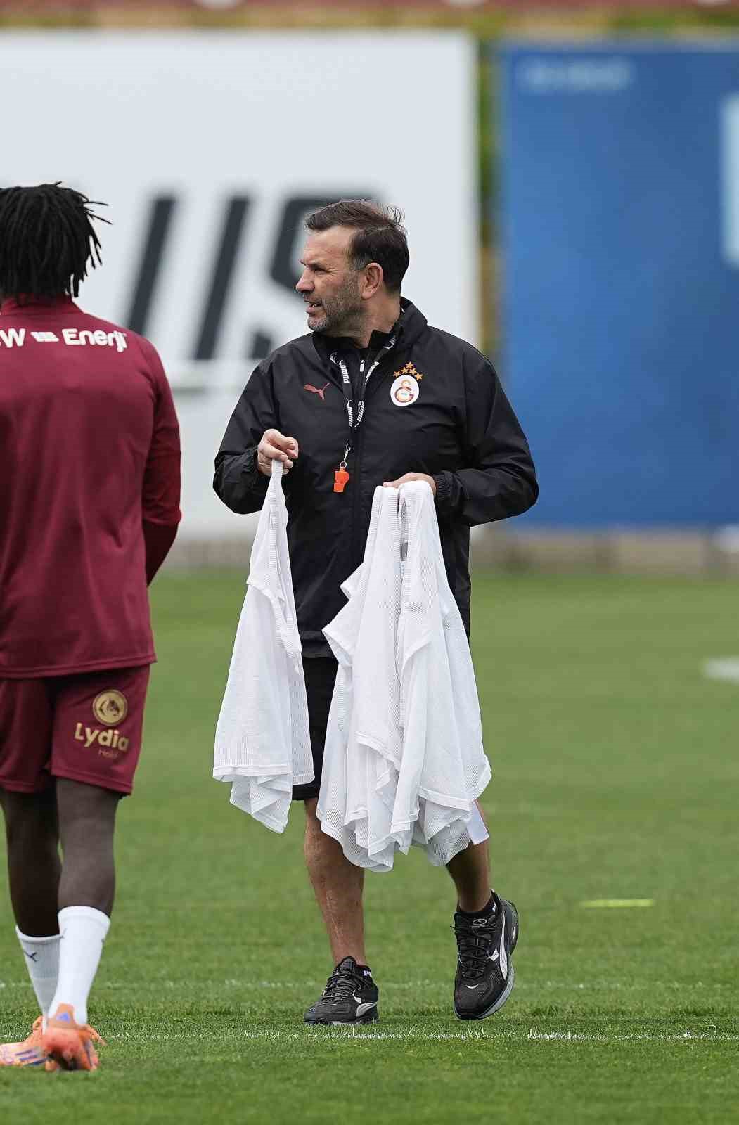 Galatasaray, Samsunspor maçı hazırlıklarını sürdürdü
