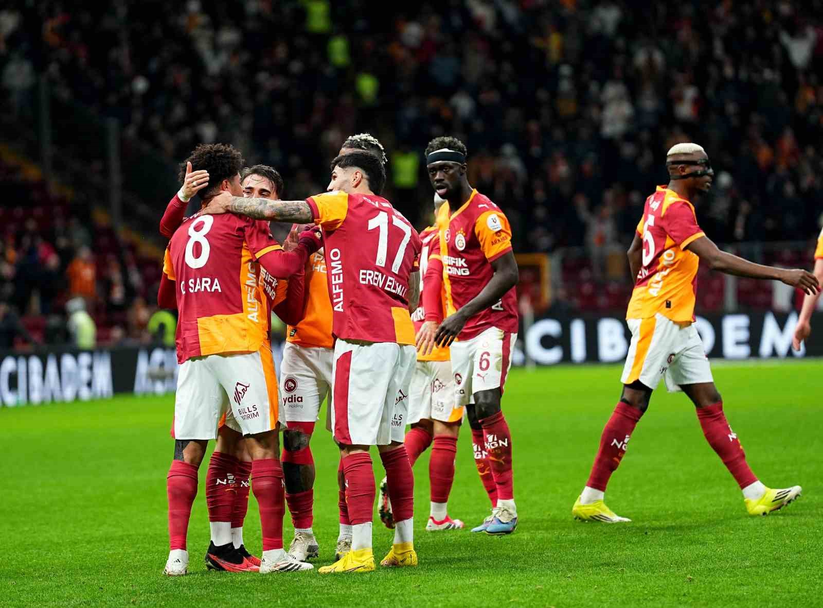 Galatasaray, Süper Lig’de yenilmezlik serisini 8 maça çıkardı
