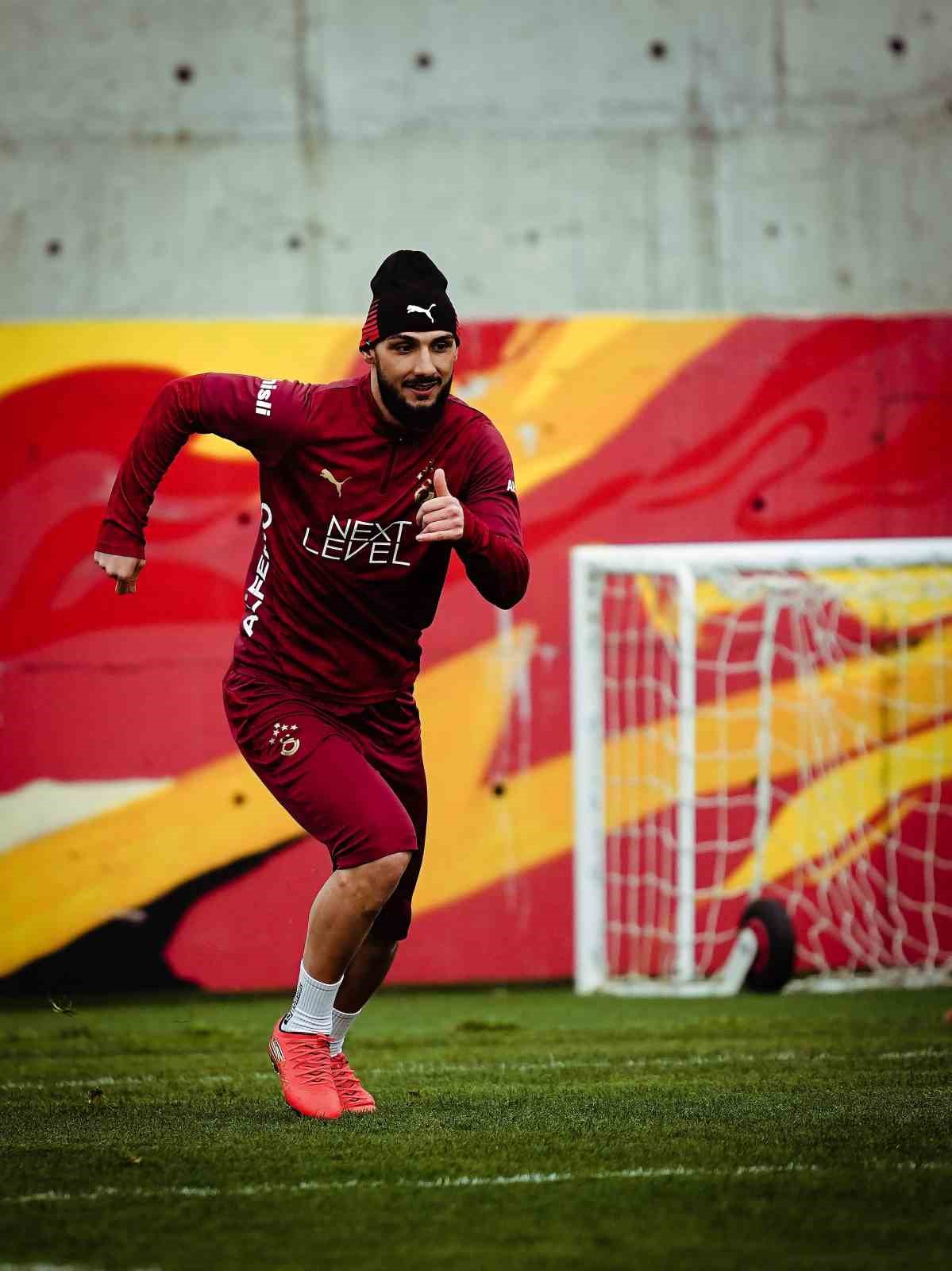 Galatasaray, Trabzonspor maçı hazırlıklarını sürdürdü
