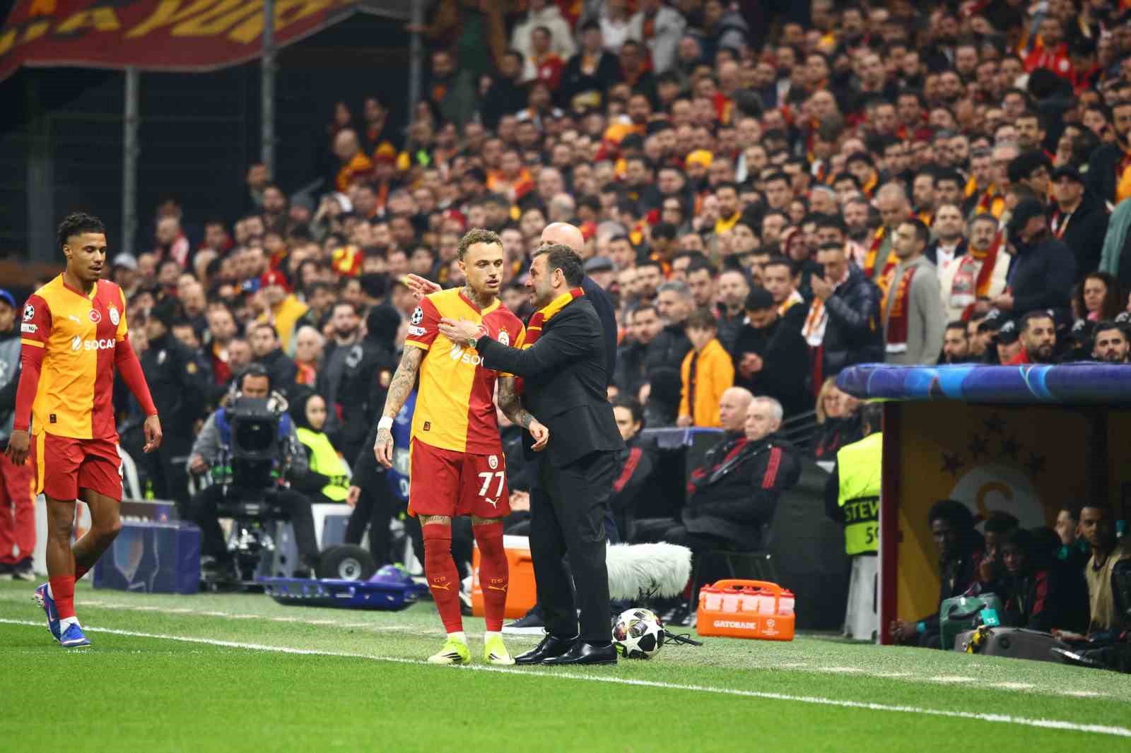 Galatasaray’da 2 değişiklik
