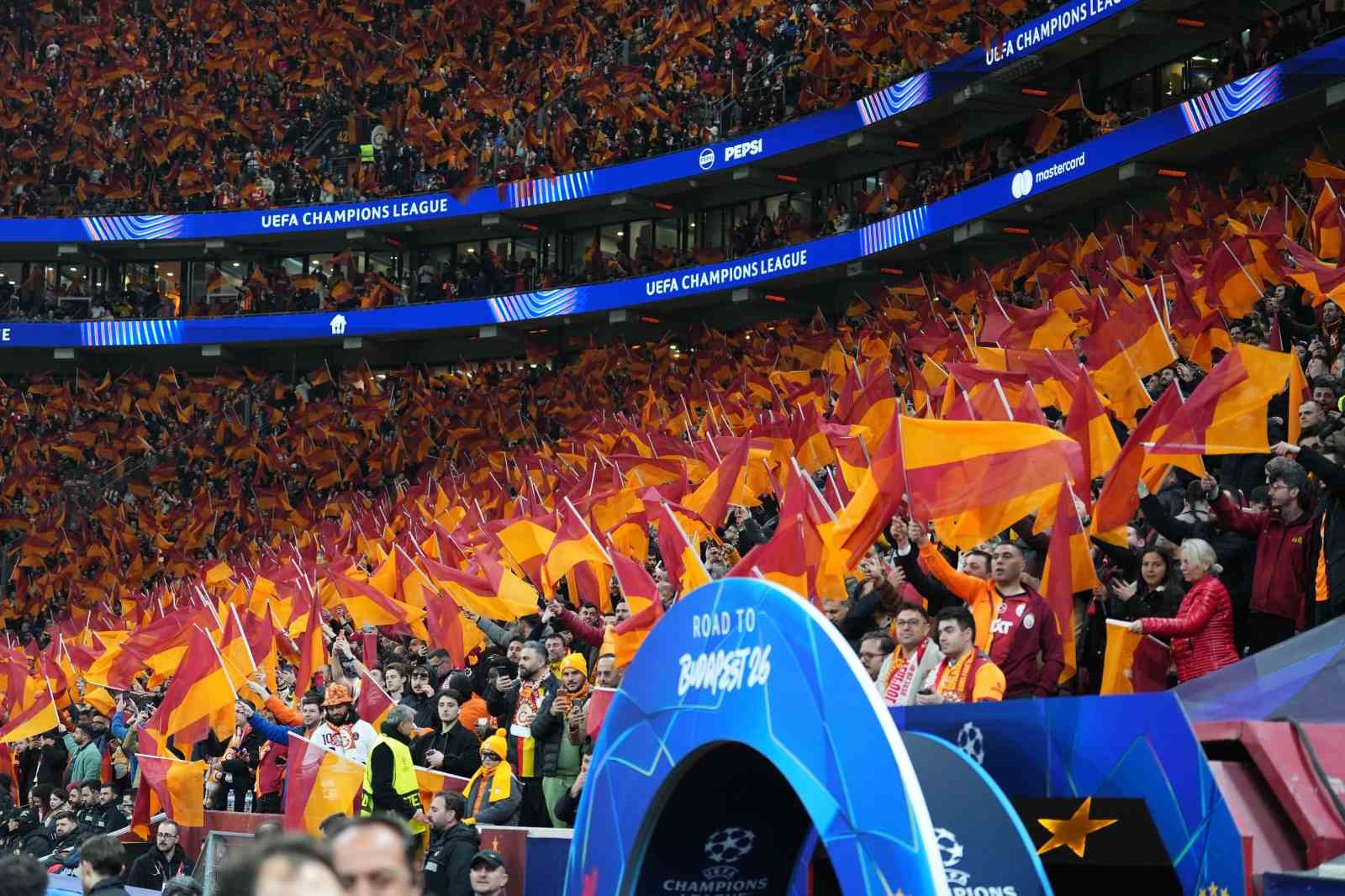 Galatasaray’da 2 değişiklik
