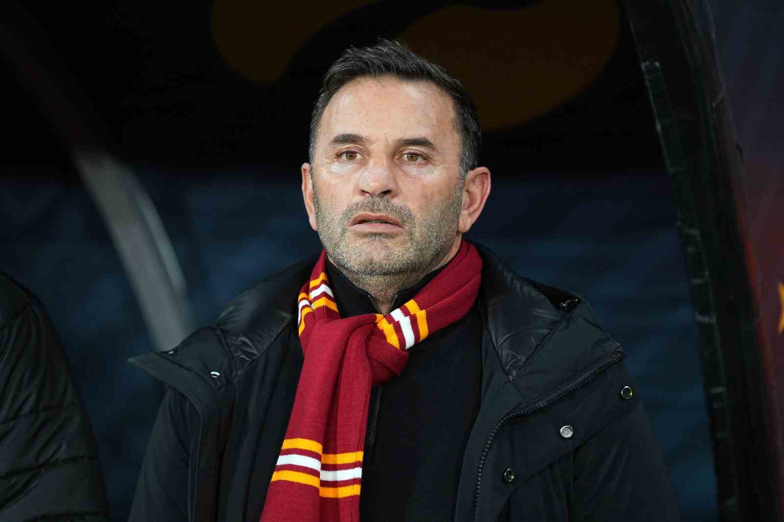 Galatasaray’da 3 değişiklik
Galatasaray’da 3 değişiklik