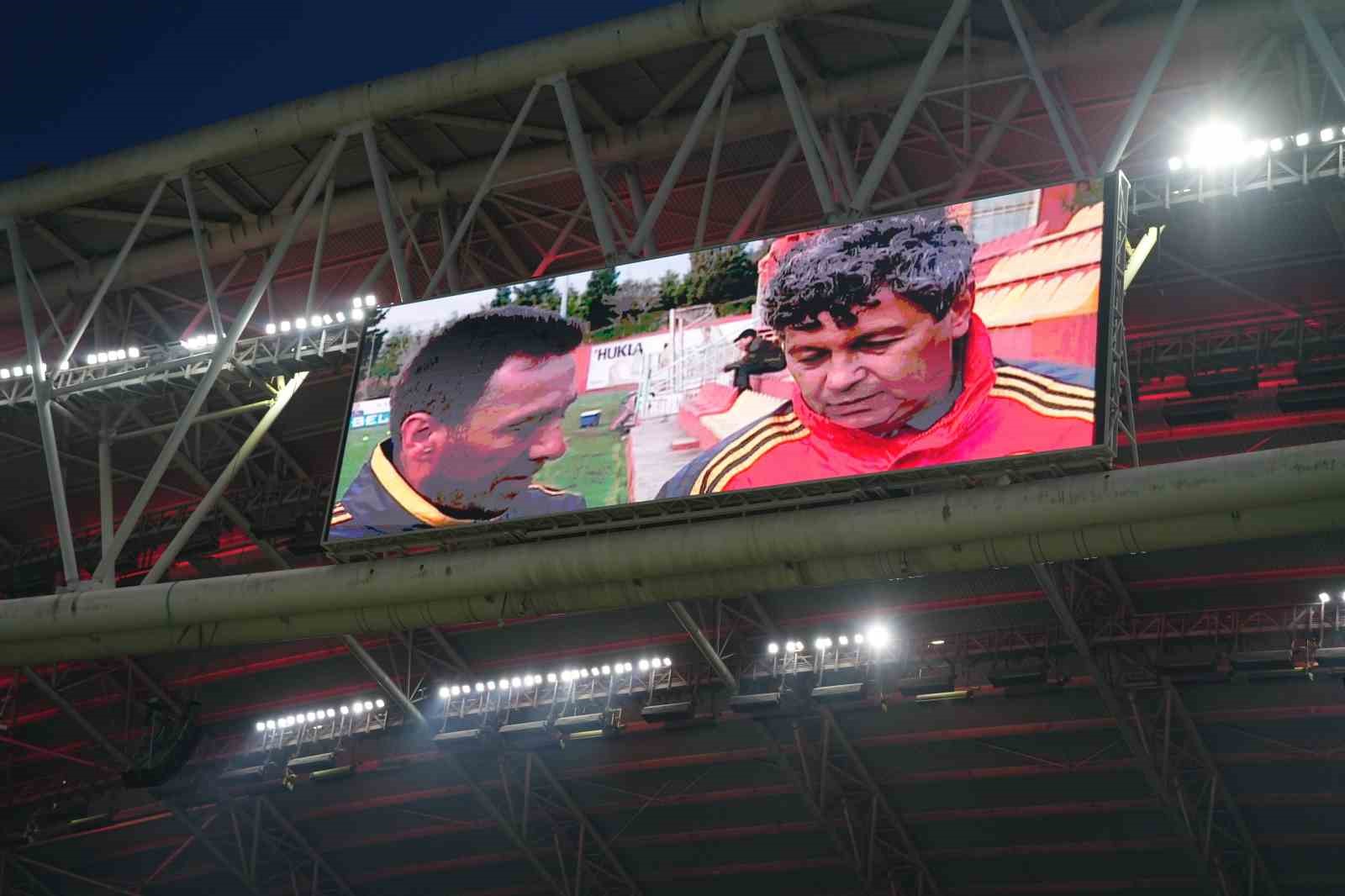 Galatasaray’da 4 değişiklik
