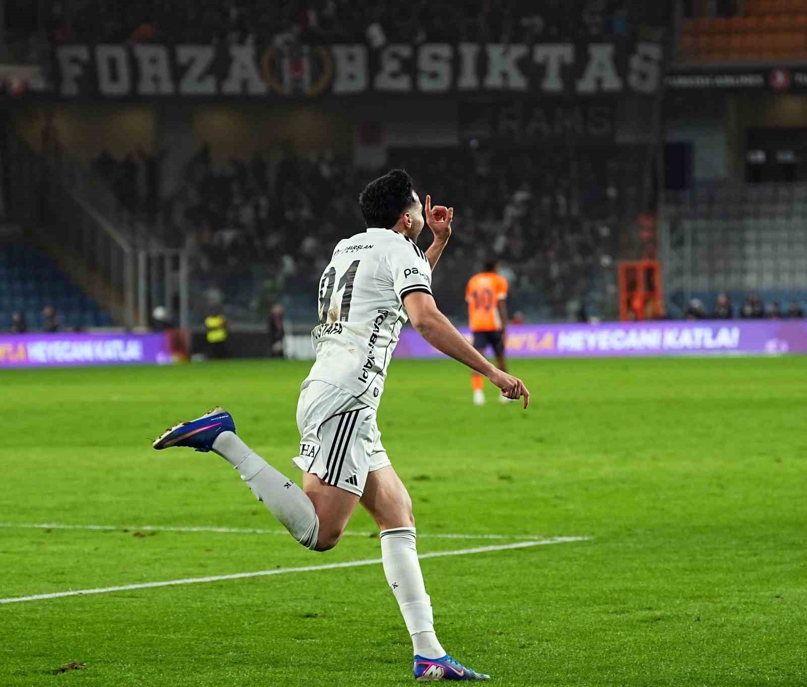 Galibiyet golü Mustafa Hekimoğlu’ndan
