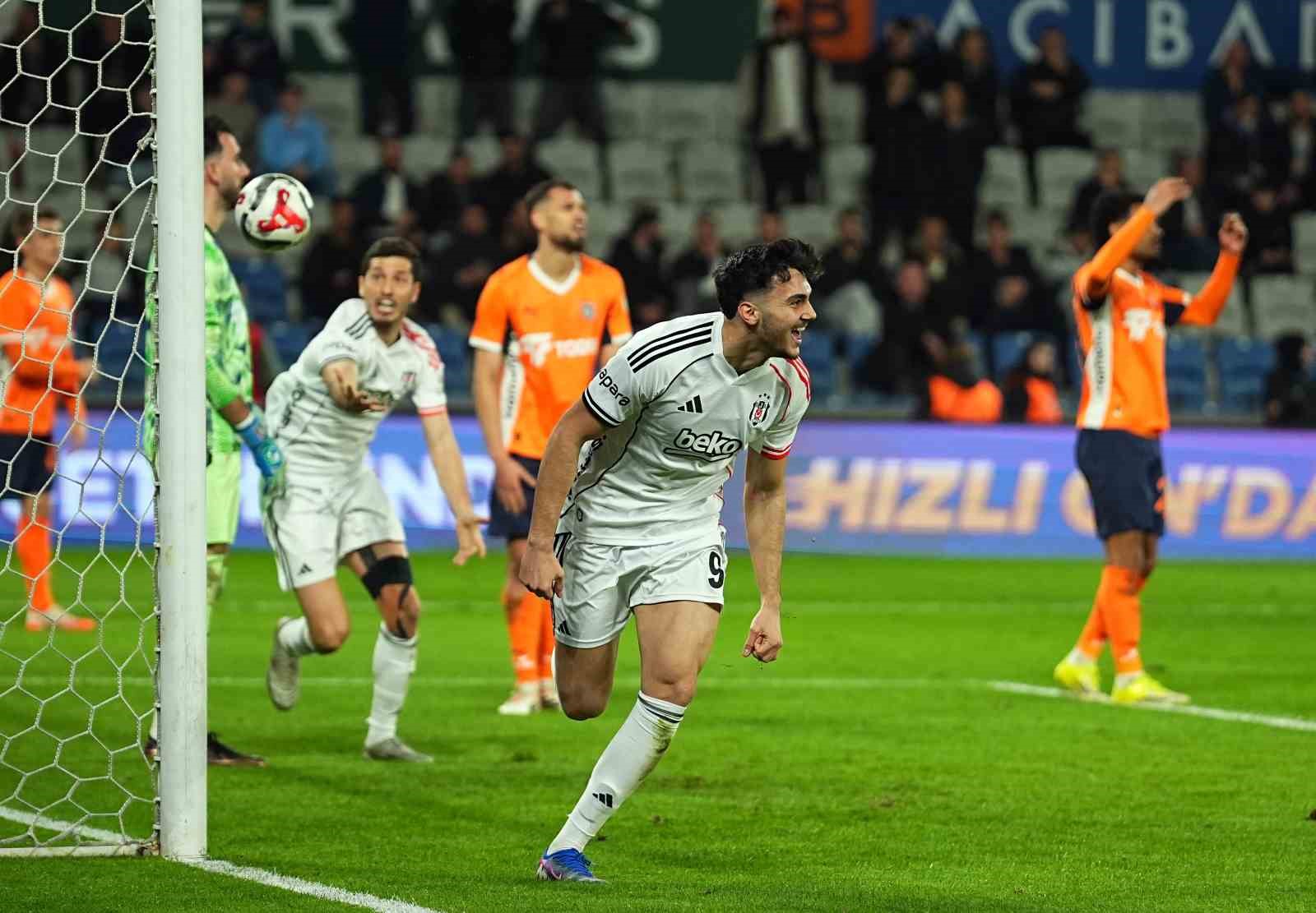 Galibiyet golü Mustafa Hekimoğlu’ndan
