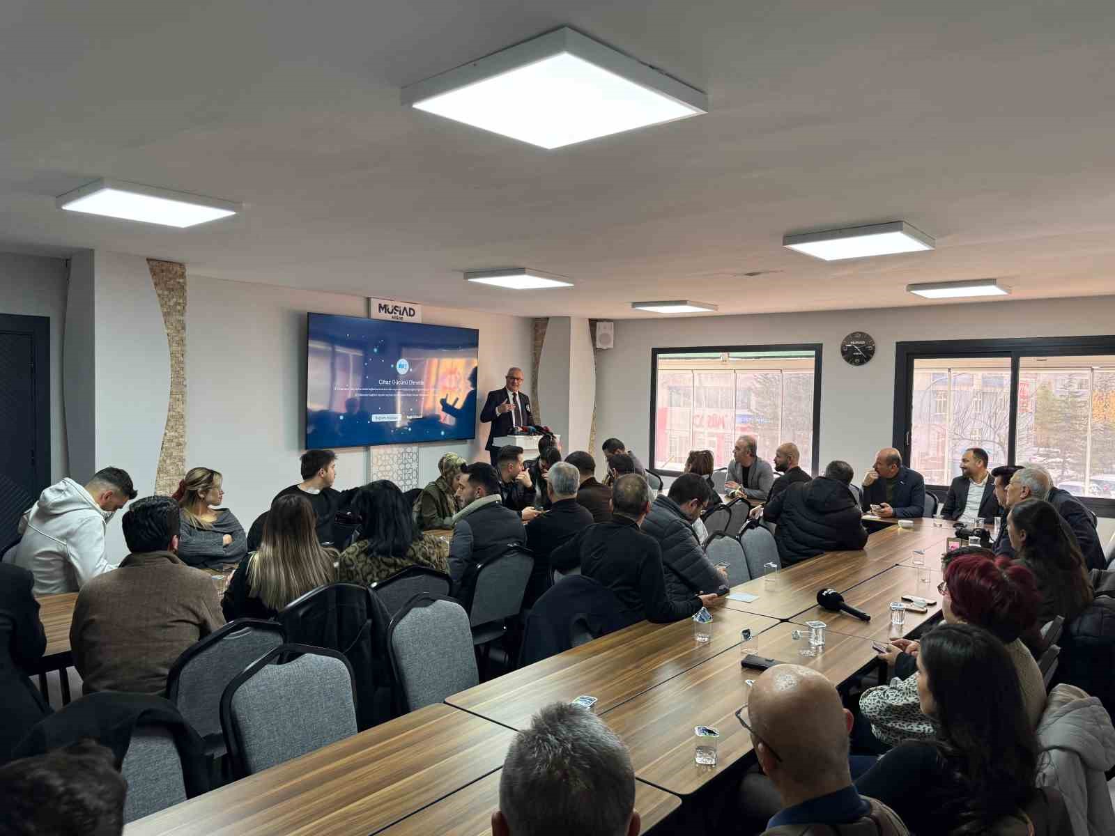 Gazetecilere anlamlı hediye: Her basın mensubu için bir fidan
