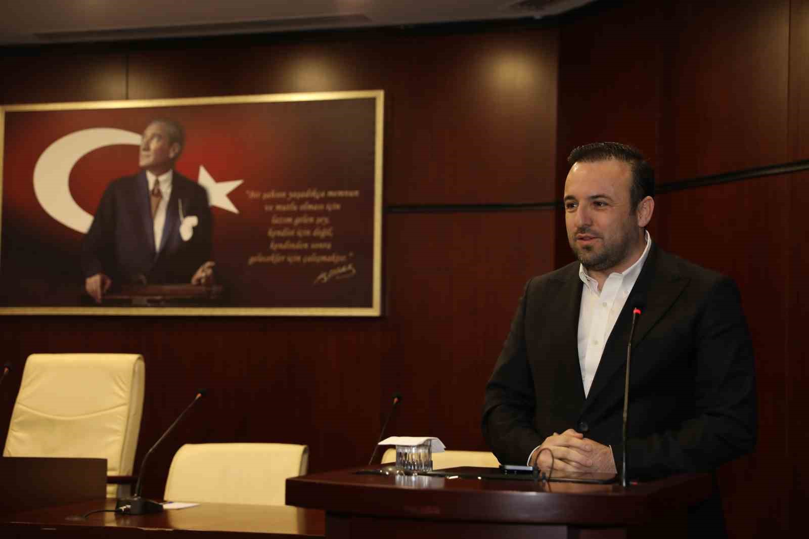 Gaziantep Dijital İnşaat Zirvesi’nde sektörün geleceği konuşuldu
