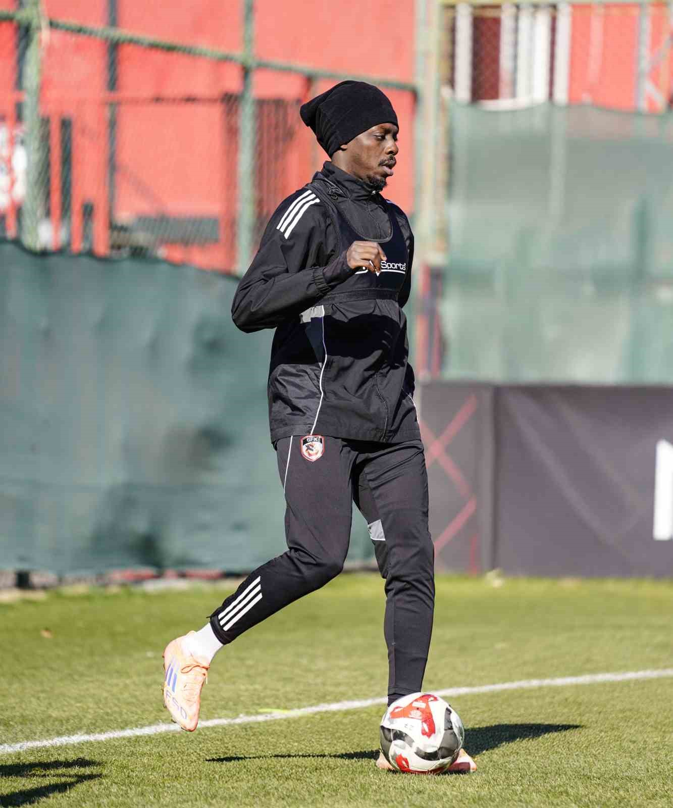 Gaziantep FK, Galatasaray maçı hazırlıklarını tamamladı
