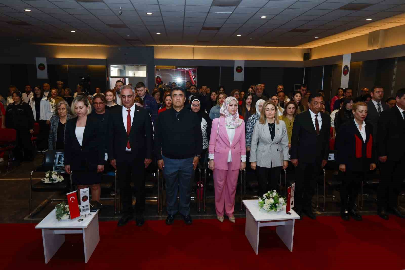 Gaziantep Kolej Vakfı’nda buruk 23 Nisan
