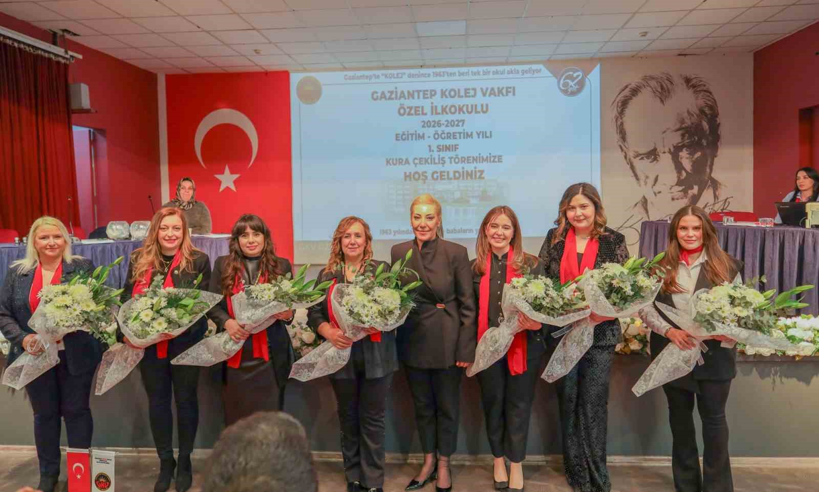 Gaziantep Kolej Vakfı’nda noterli kayıt izdihamı
