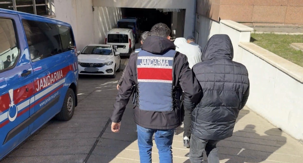 Gaziantep merkezli 8 ilde nitelikli dolandırıcılık operasyonu: 14 tutuklama
