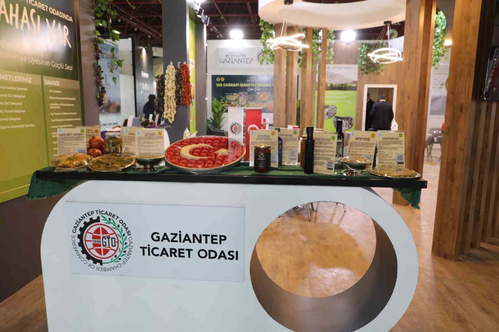 Gaziantep’in 109 coğrafi işaretli ürünü YÖREX’te gövde gösterisi yaptı
