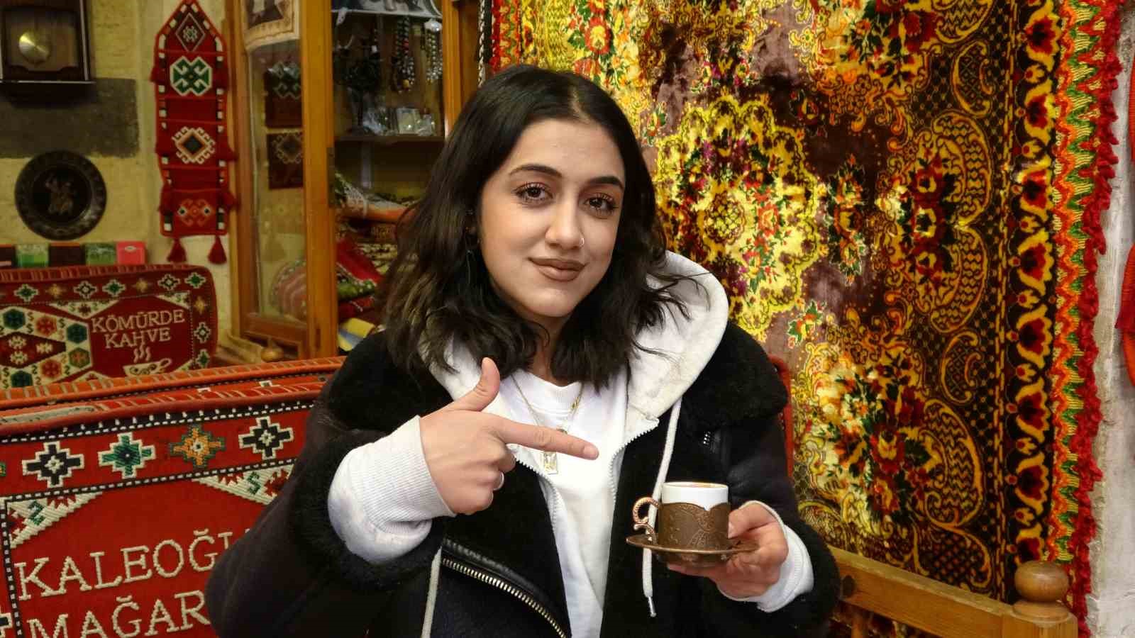 Gaziantep’in AB tescilli menengiç kahvesi kışın vazgeçilmezi
Gaziantep’in AB tescilli menengiç kahvesi kışın vazgeçilmezi