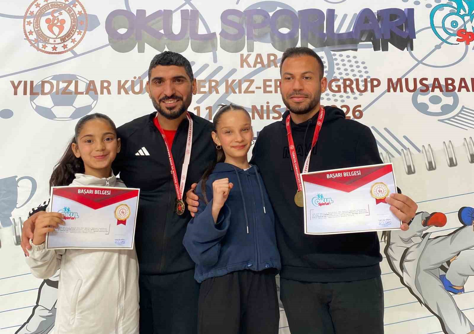 Gaziantepli öğrenciler karatede şampiyon oldu
Gaziantepli öğrenciler karatede şampiyon oldu