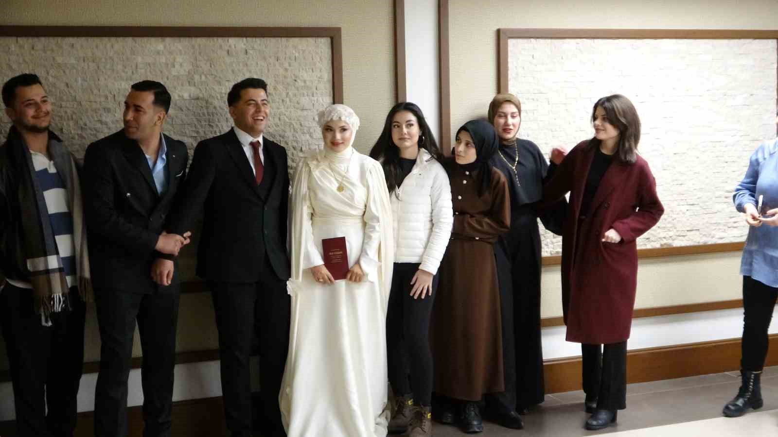 Gaziantep’te 14 Şubat’ta 62 çift evliliğe "Evet" dedi
