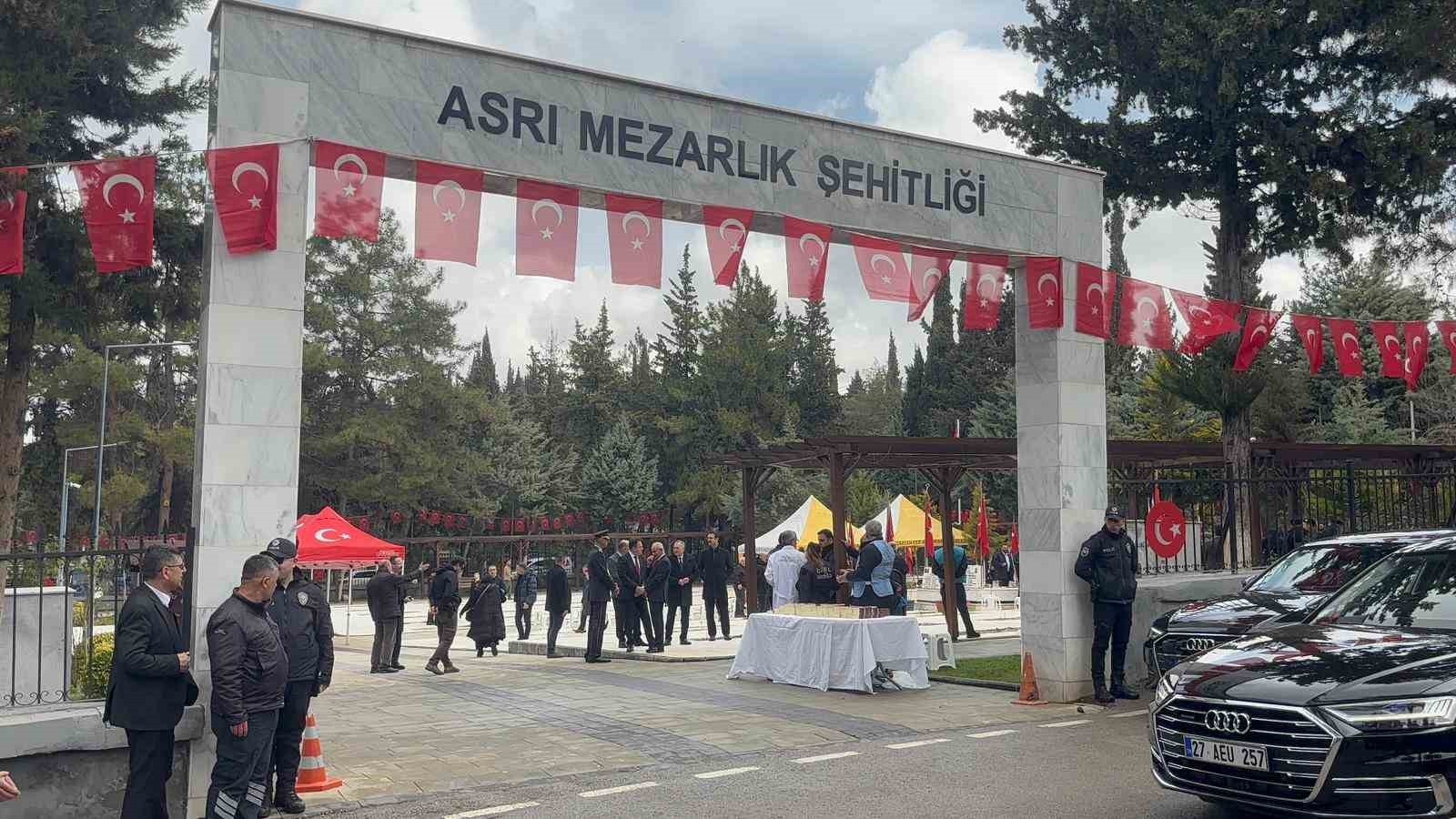 Gaziantep’te 18 Mart Çanakkale Zaferi’nin 111’inci yılında şehitler anıldı
