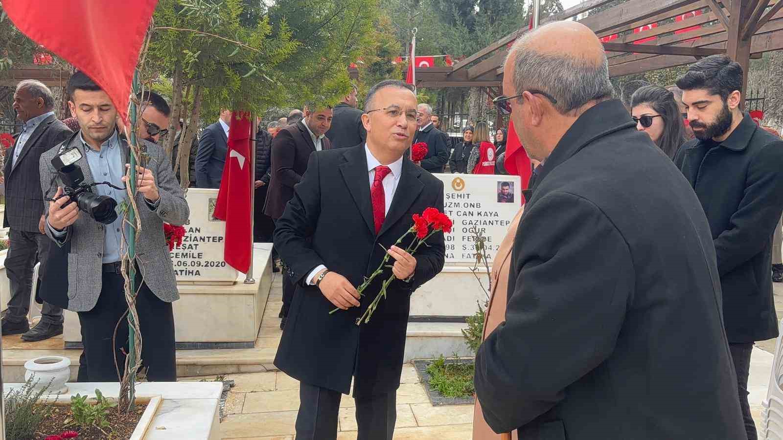 Gaziantep’te 18 Mart Çanakkale Zaferi’nin 111’inci yılında şehitler anıldı
