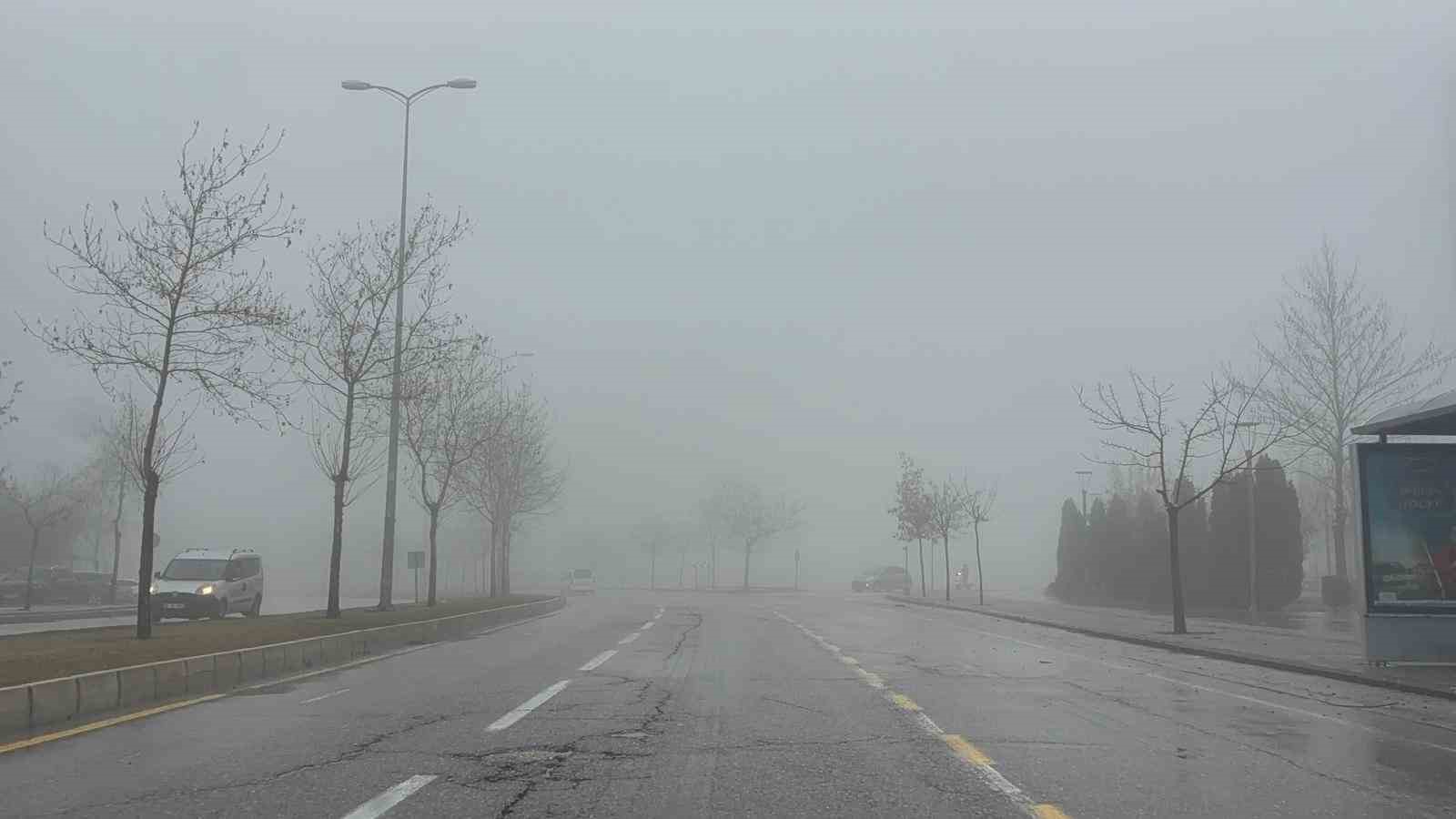 Gaziantep’te 2 gündür yoğun sis etkili oluyor
