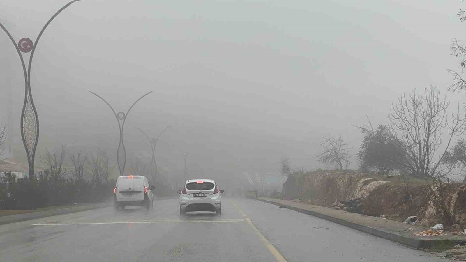 Gaziantep’te 2 gündür yoğun sis etkili oluyor
