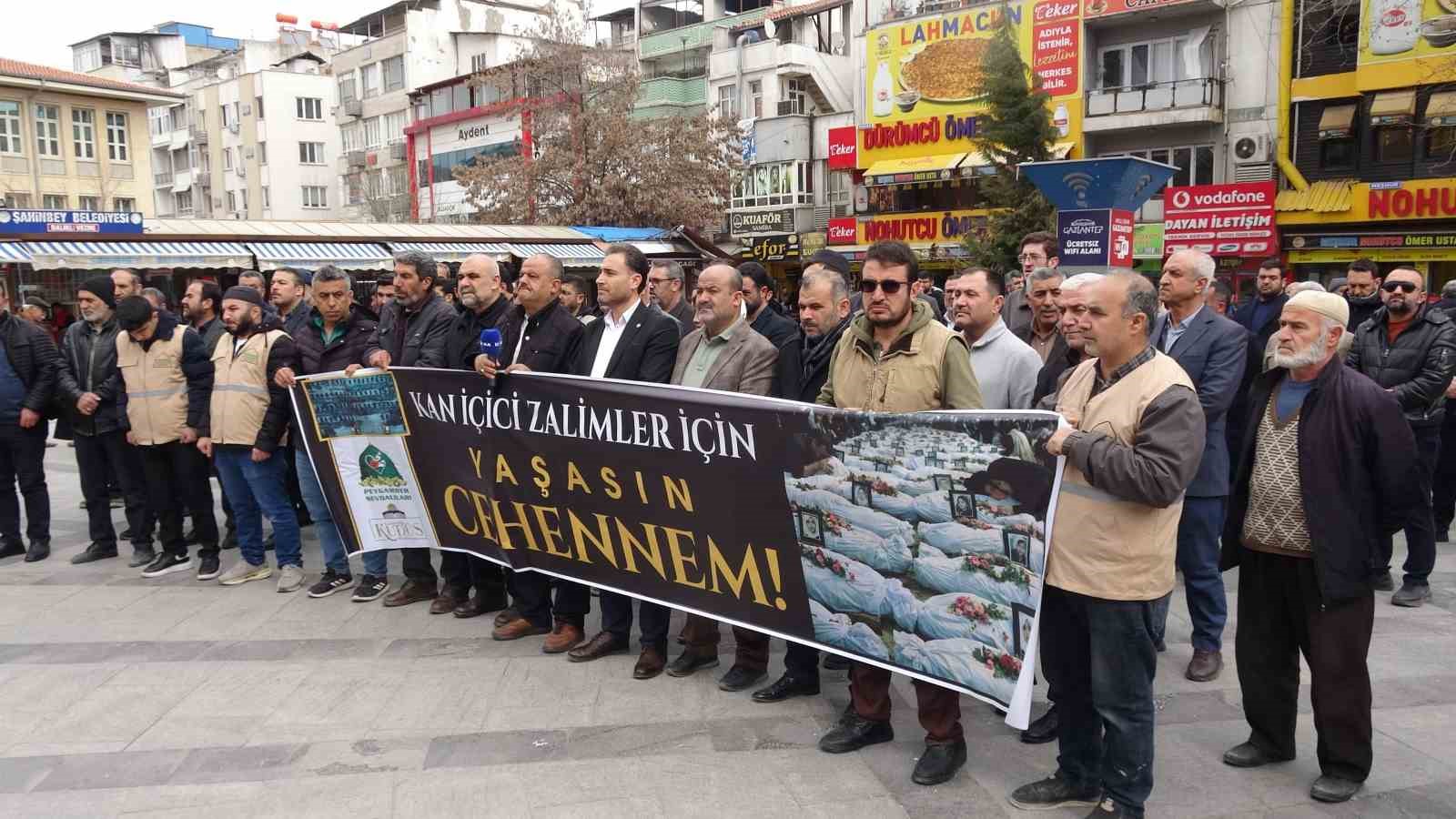 Gaziantep’te ABD ve İsrail’in İran’a yönelik saldırıları protesto edildi
