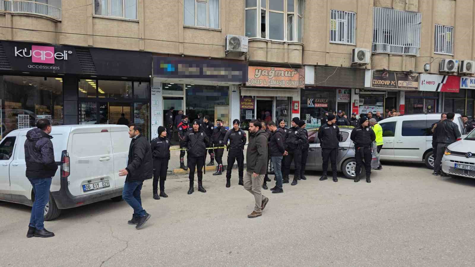 Gaziantep’te alacak verecek kavgası: 1 yaralı
