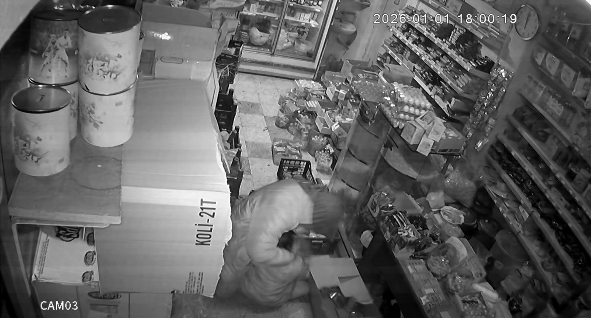 Gaziantep’te dehşet: 12 yaşındaki çocuğu darbetti, boğazına bıçak dayadı
